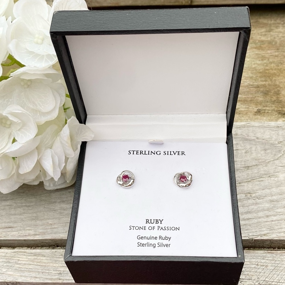 NWT STERLING SILVER AND GENUINE RUBY STONE STUD EARRINGS